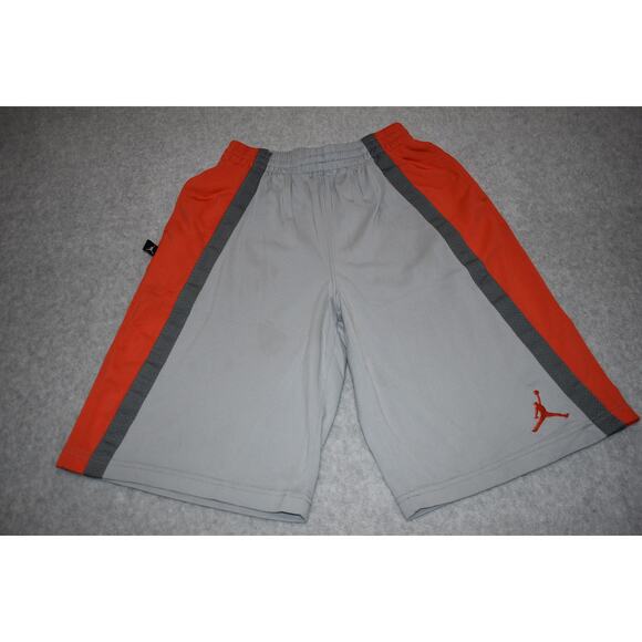 Nike Gym Shorts Boys Kids Size Large Michael Air Jordan Polyester Basketball - Picture 1 of 6